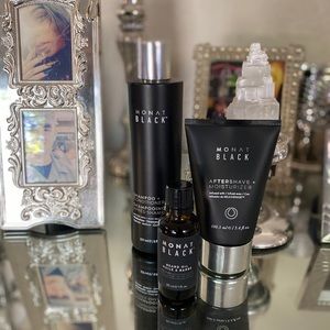 Monat 3 piece gift set for men